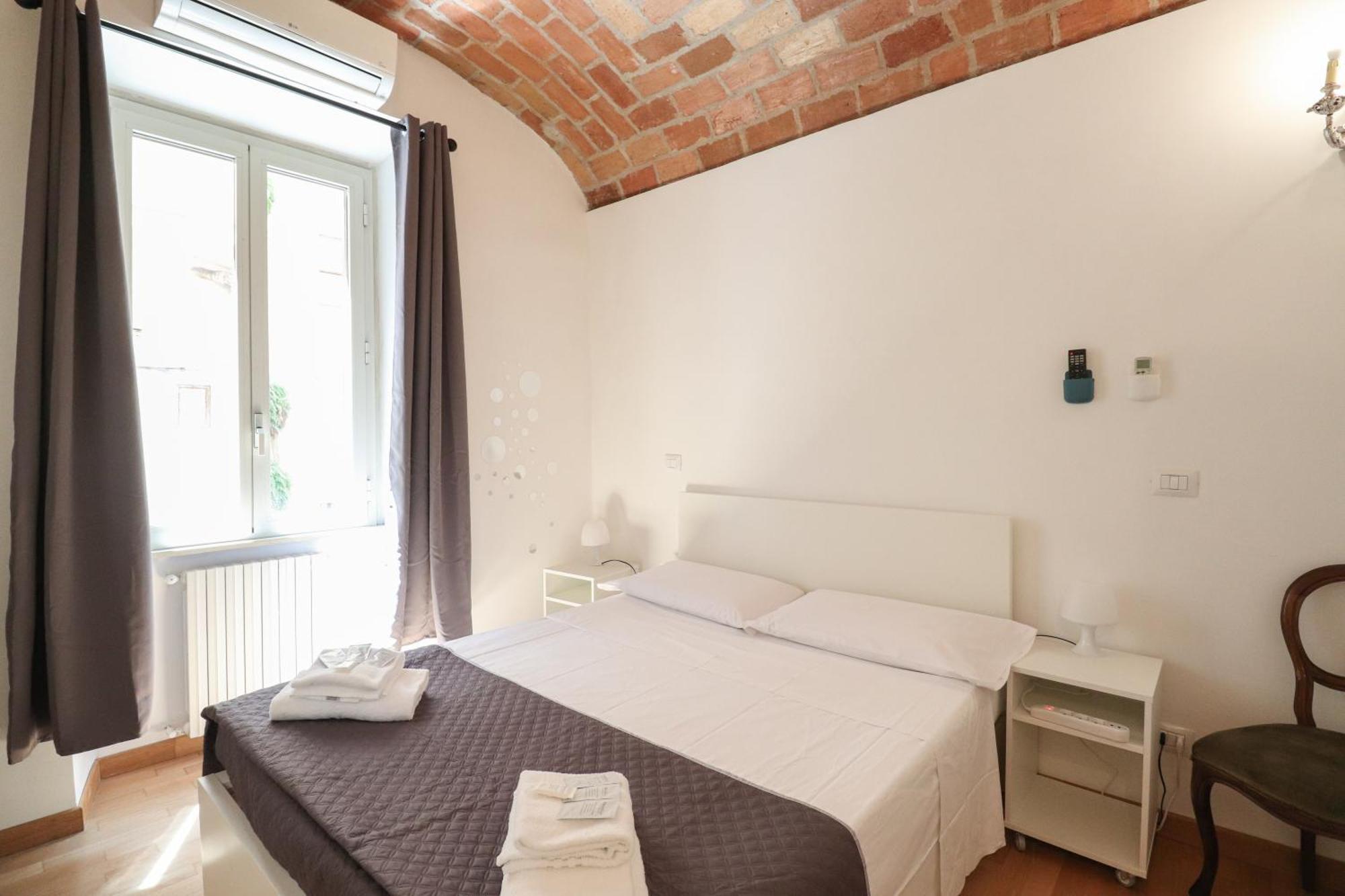 Casa Cecilia A Monti Apartman Róma Kültér fotó