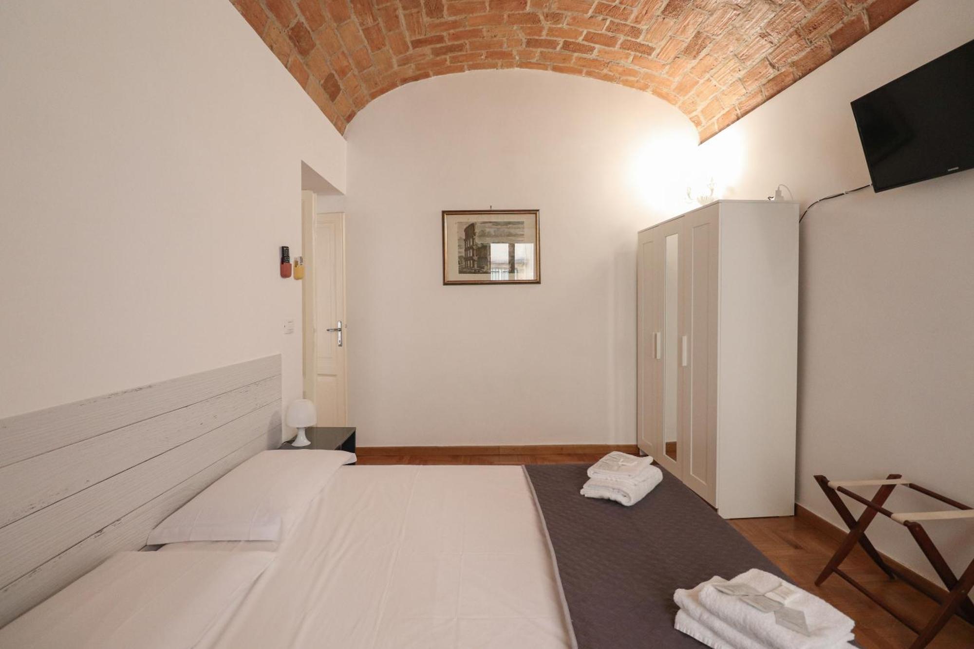 Casa Cecilia A Monti Apartman Róma Kültér fotó